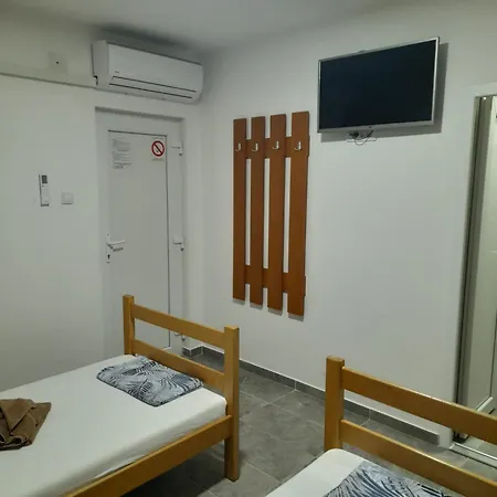 Libero Aparthotel Surčin